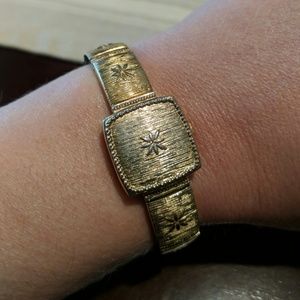 Vintage Anne Klein Ladies bracelet watch